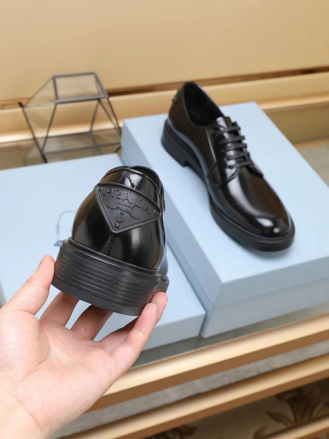 P640💰🔥《PRADA》👏Latest • High-end top brand luxury ~ purchasing agency, top quality. New fashionable business men's shoes🔜The uppers are made of original open-edge beaded cowhide➕cowhide·lining, with fine workmanship. The original stylish and soft combination wear-resistant and non-slip outsole is light and comfortable on the feet. The real thing looks better in real life. Size: 38/45